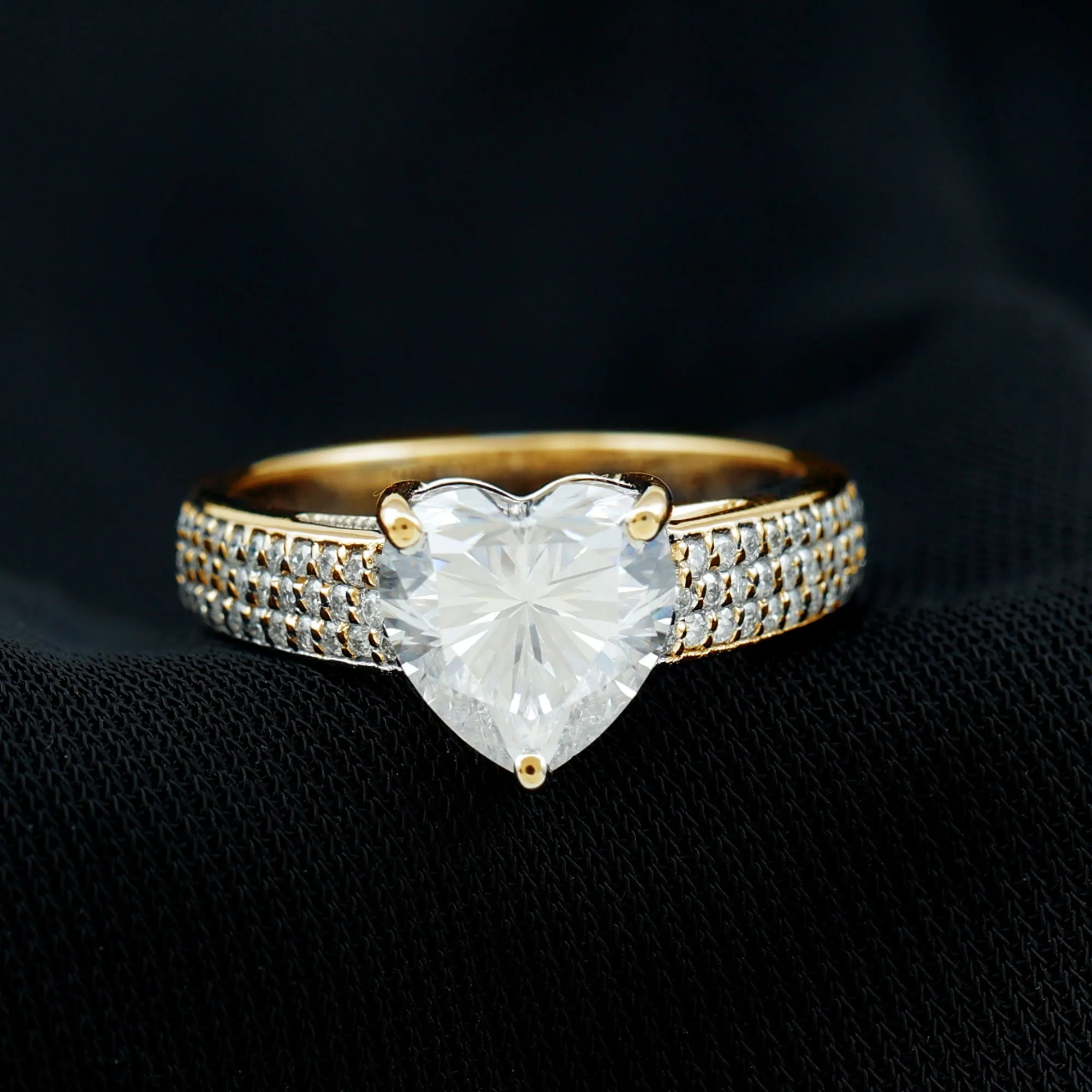 2.25 CT Moissanite Solitaire Ring with Side Stones