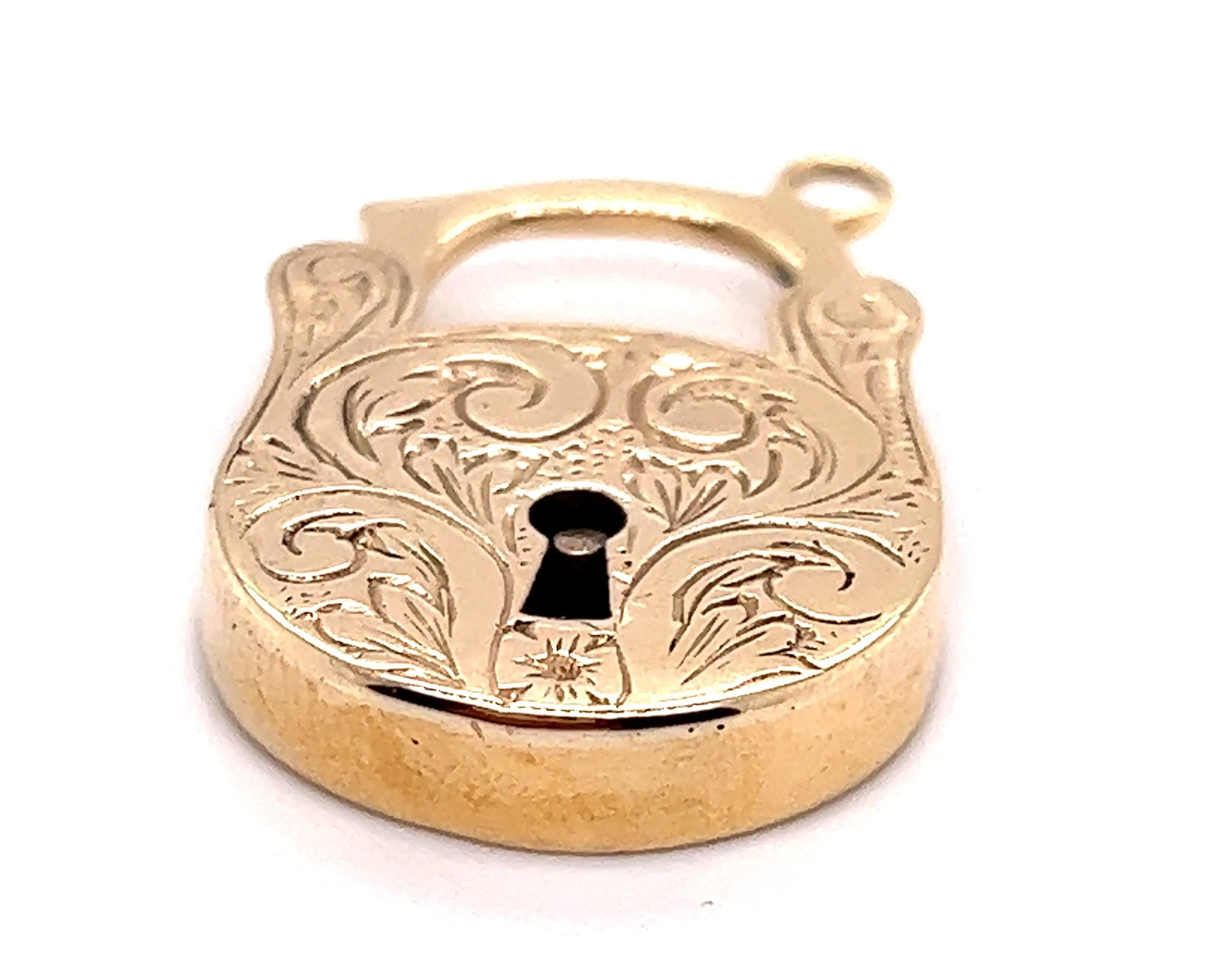 9ct Yellow Gold Engraved Heart Locket Pendant