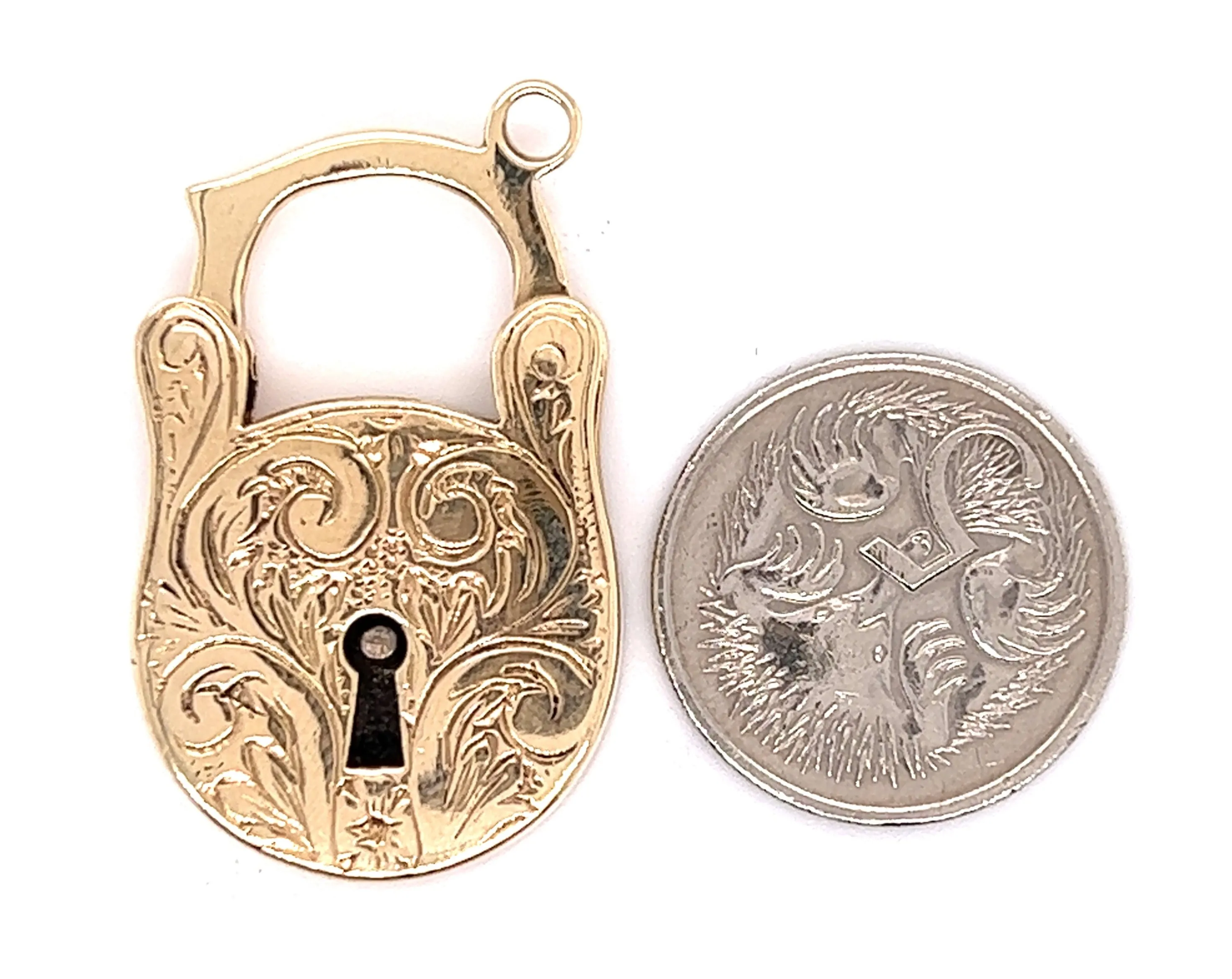 9ct Yellow Gold Engraved Heart Locket Pendant