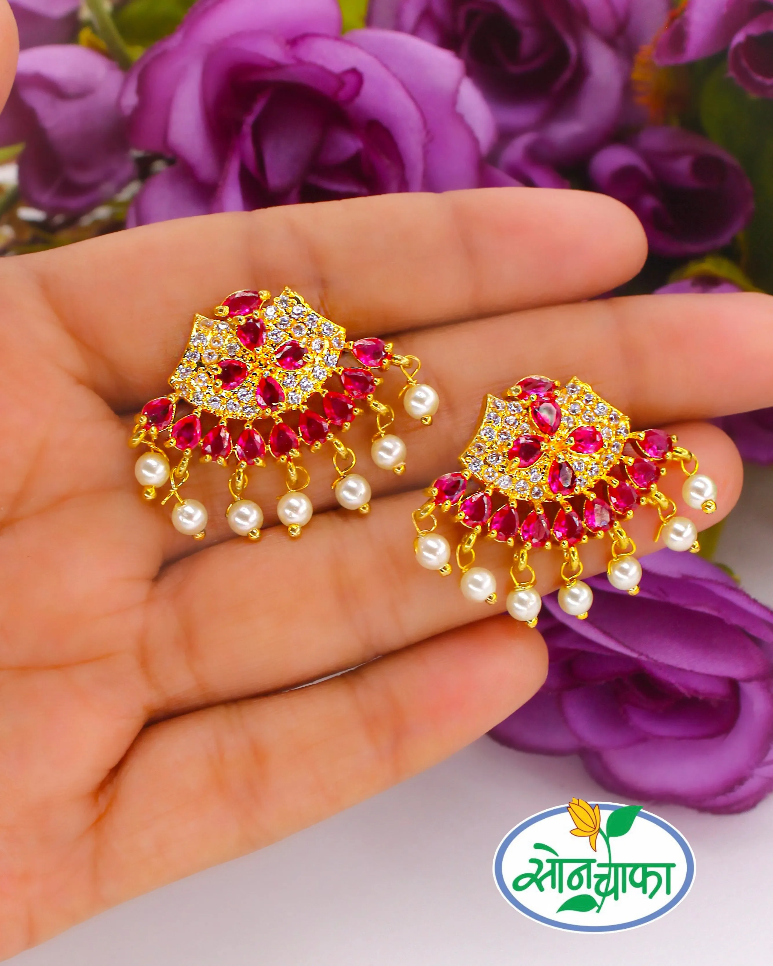 AESTHETIC FLORAL EARRINGS