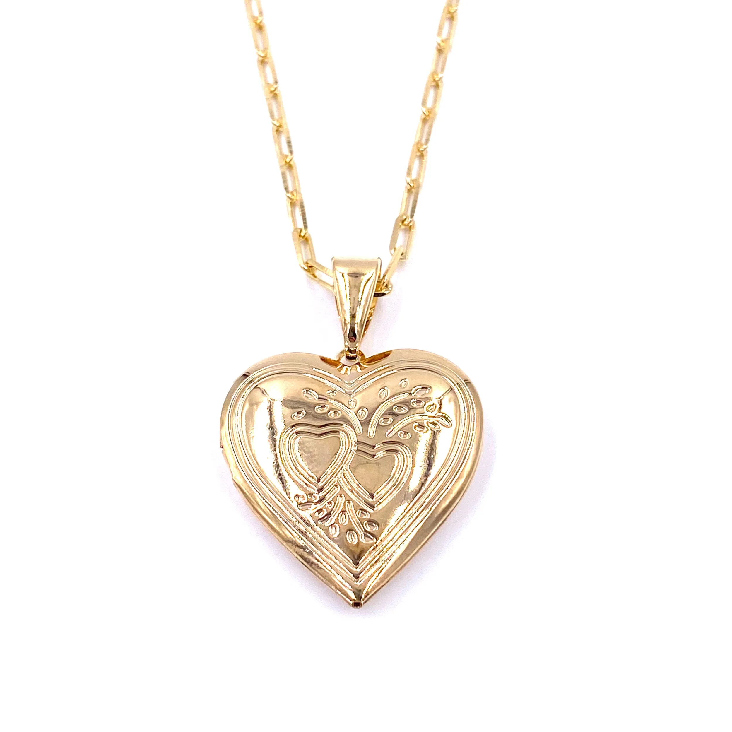 Ashley Gold Stainless Steel Gold Plated Open Chain Heart Script Locket