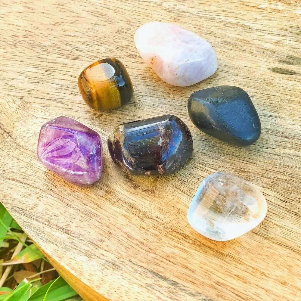 Capricorn Birthstones Crystal Set