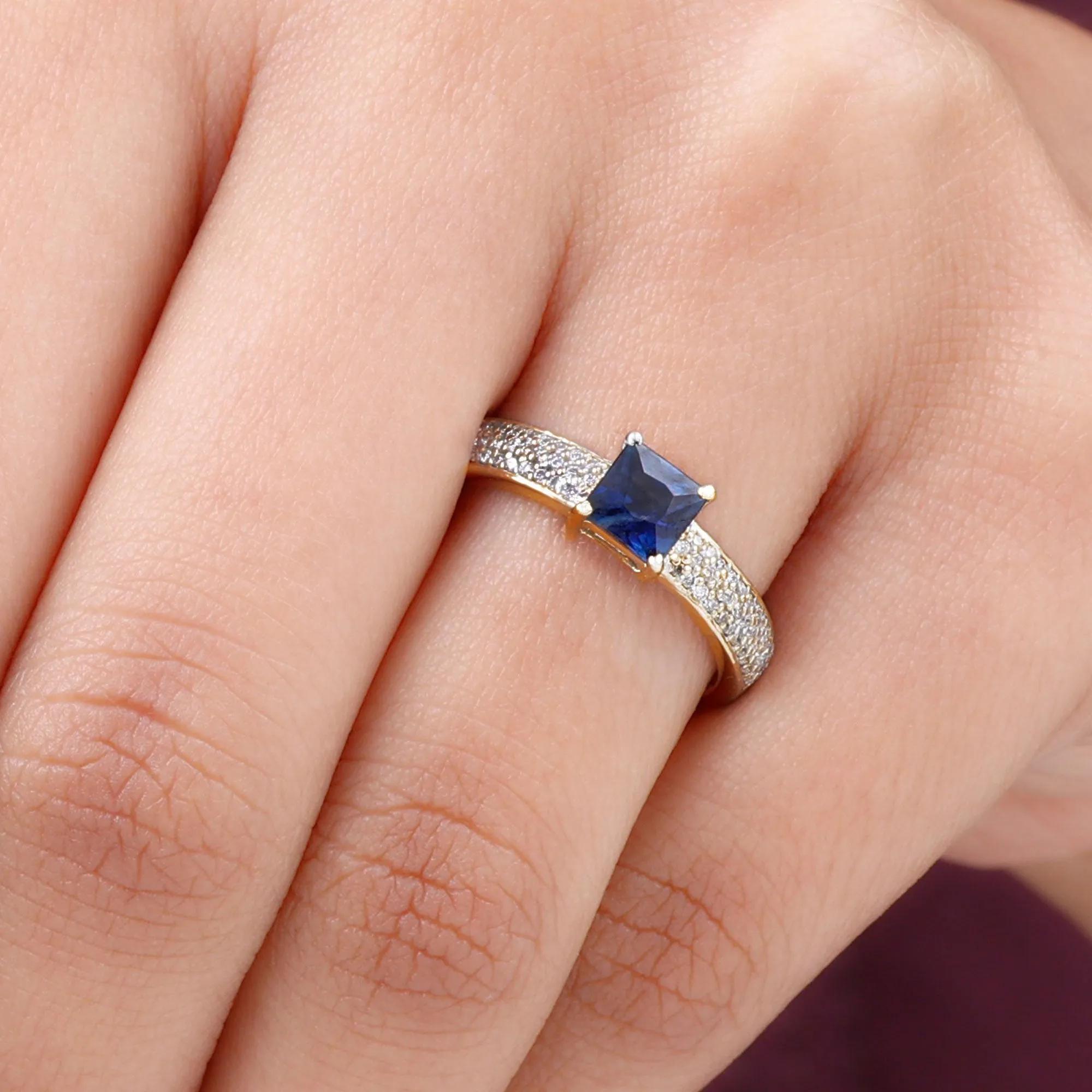 Created Blue Sapphire Solitaire Engagement Ring with Diamond
