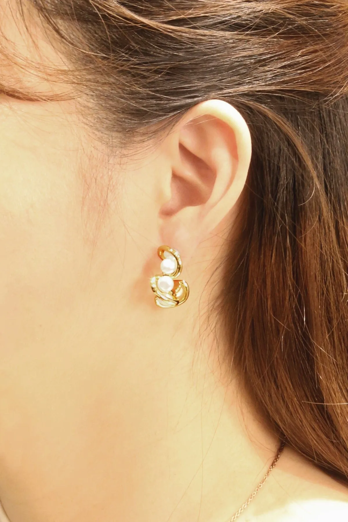 DJE310914 14K Wavy Cluster Pearl Post Earrings