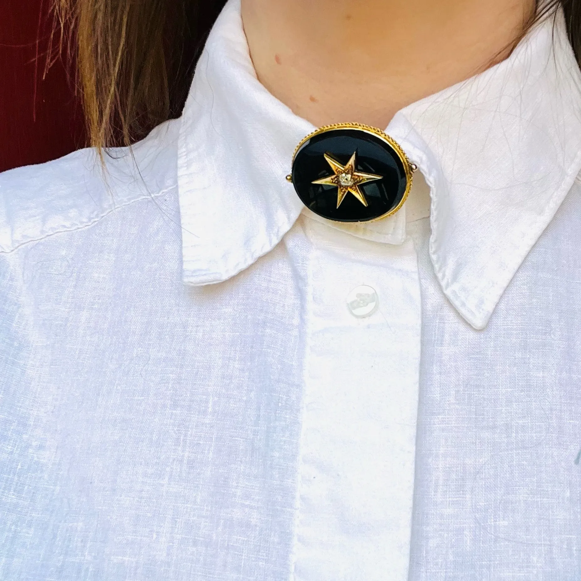 Fine Mourning Locket Brooch in 18k Onyx & Diamond
