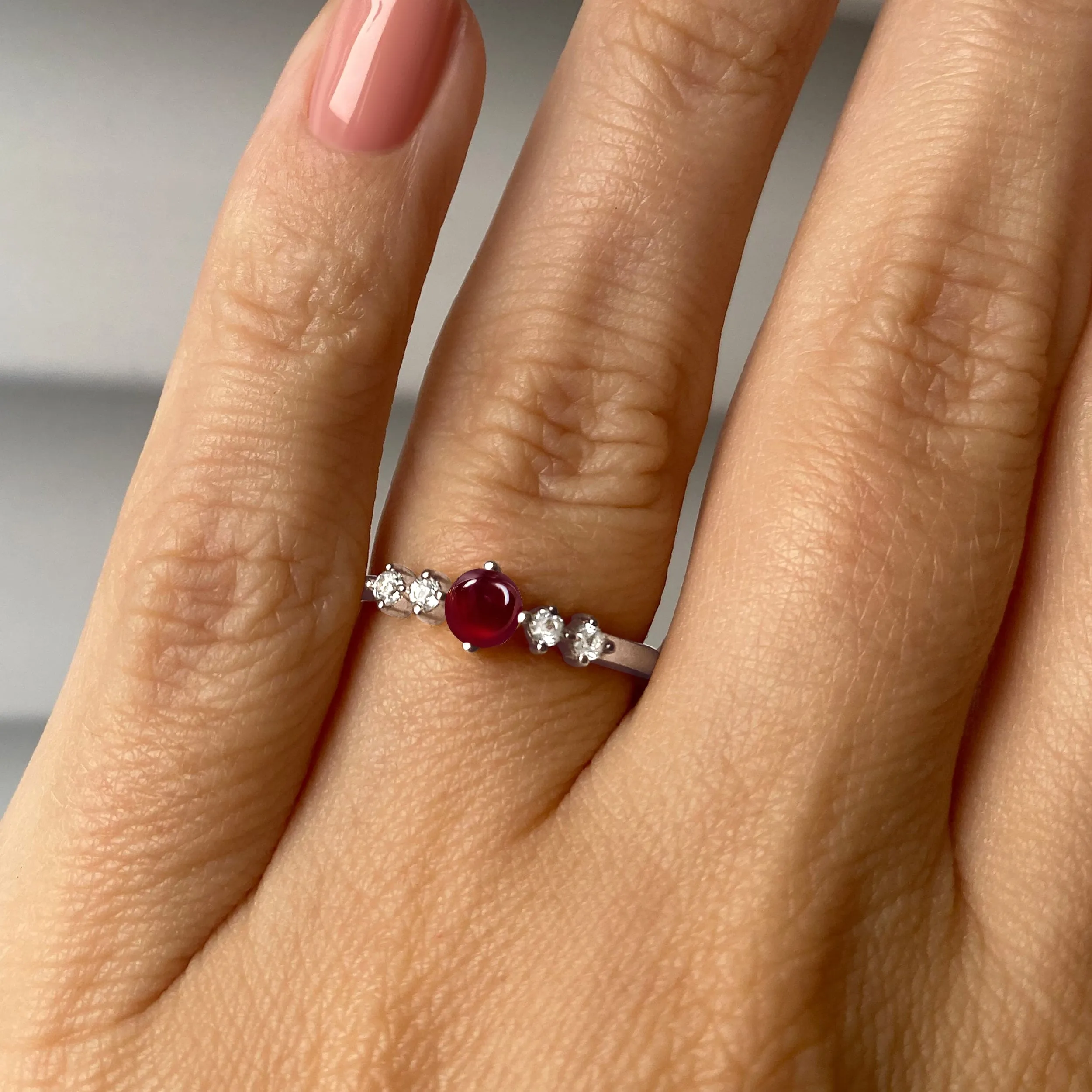Garnet Ring - Loveliness