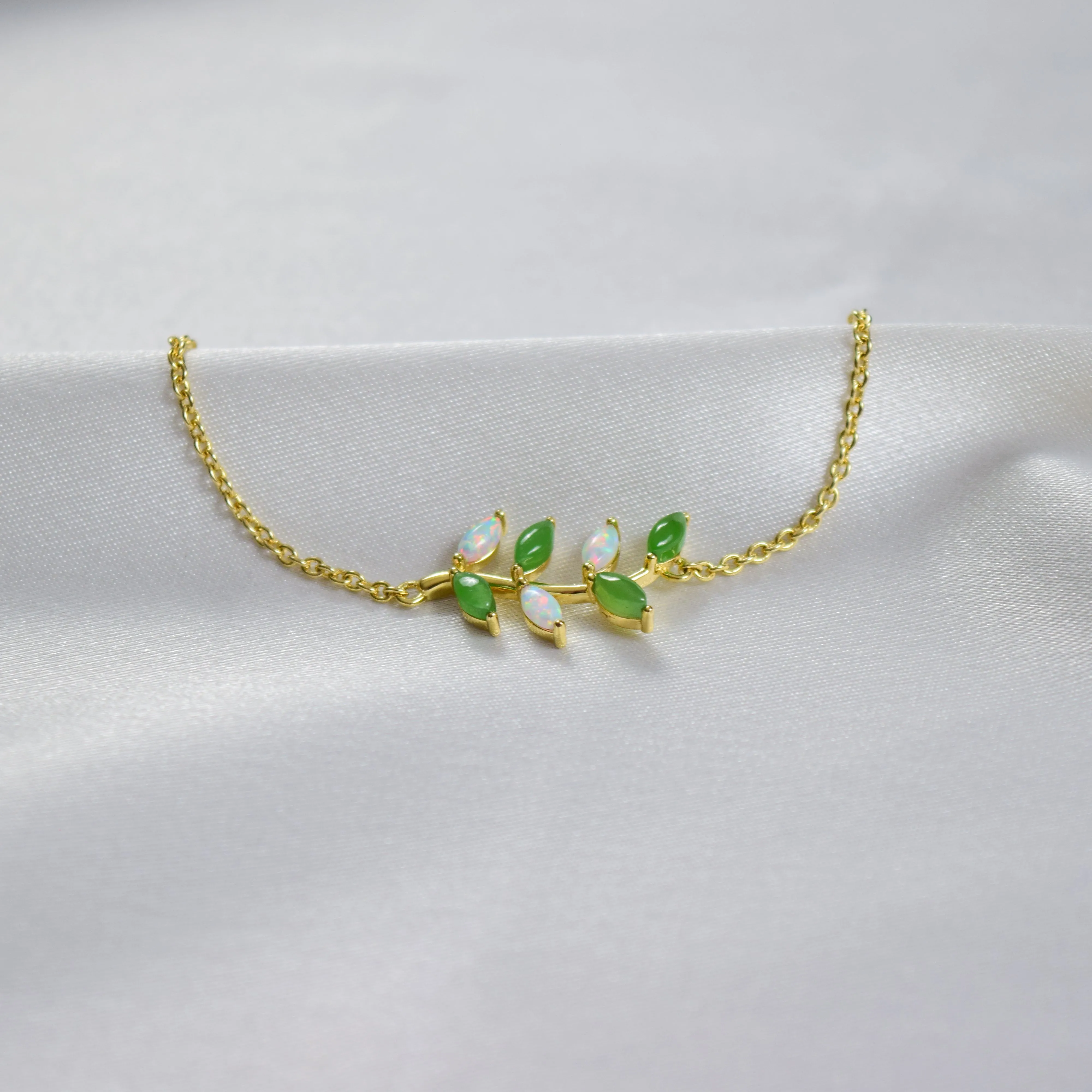 Gold Jade Blossom Bracelet - Arcadia