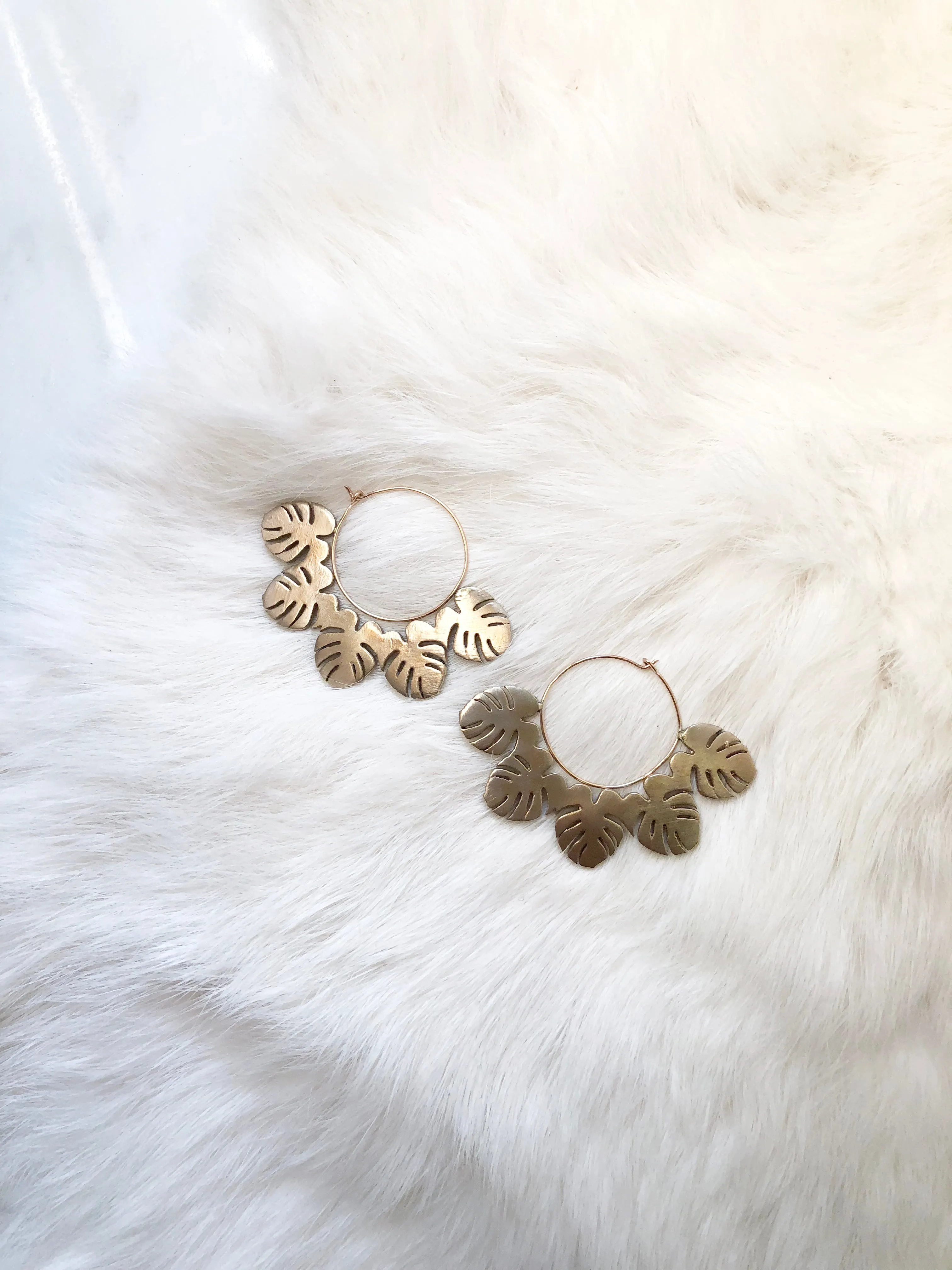 Half Leaf Hoop