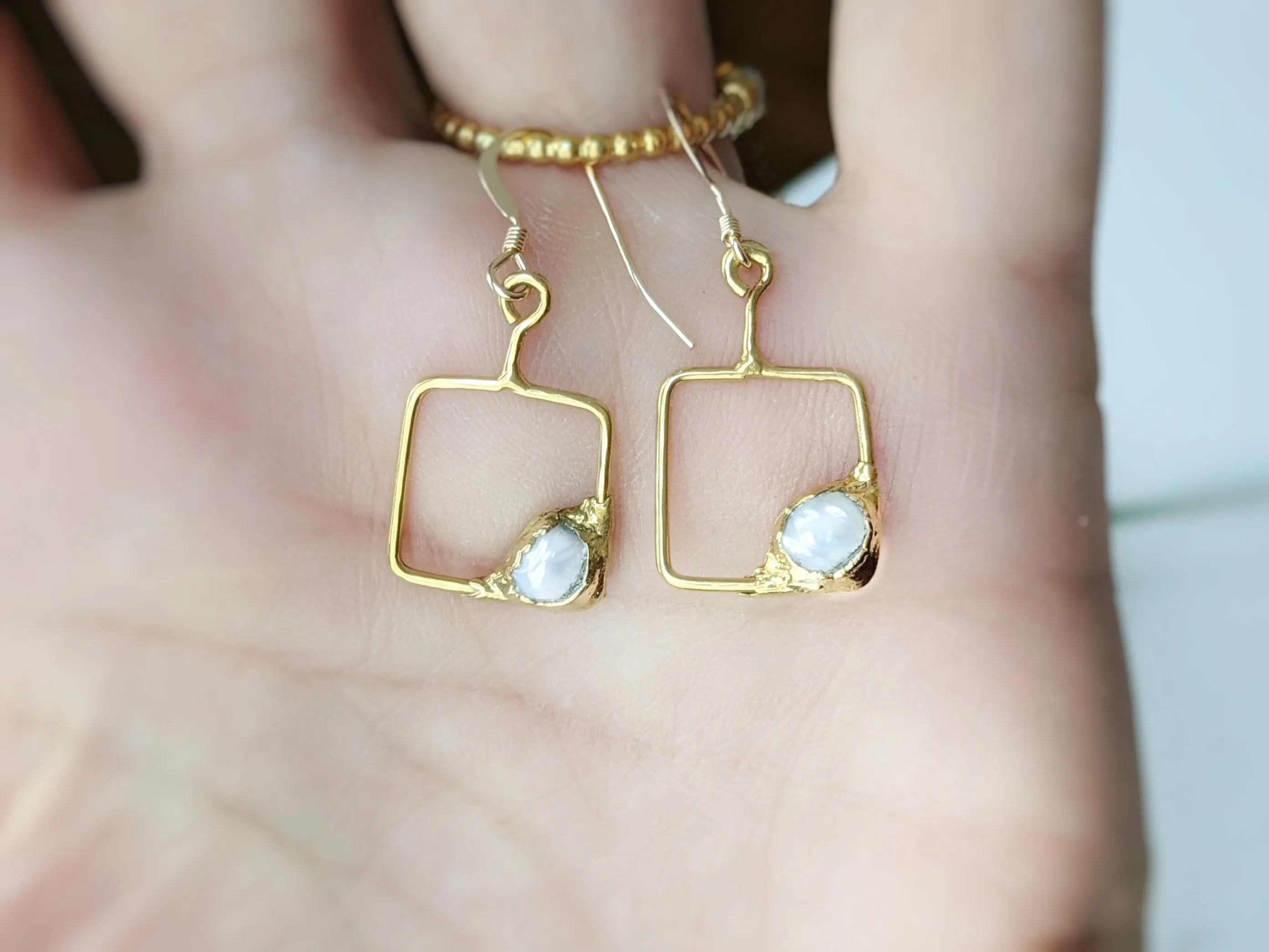 Keshi pearl square dangle earrings
