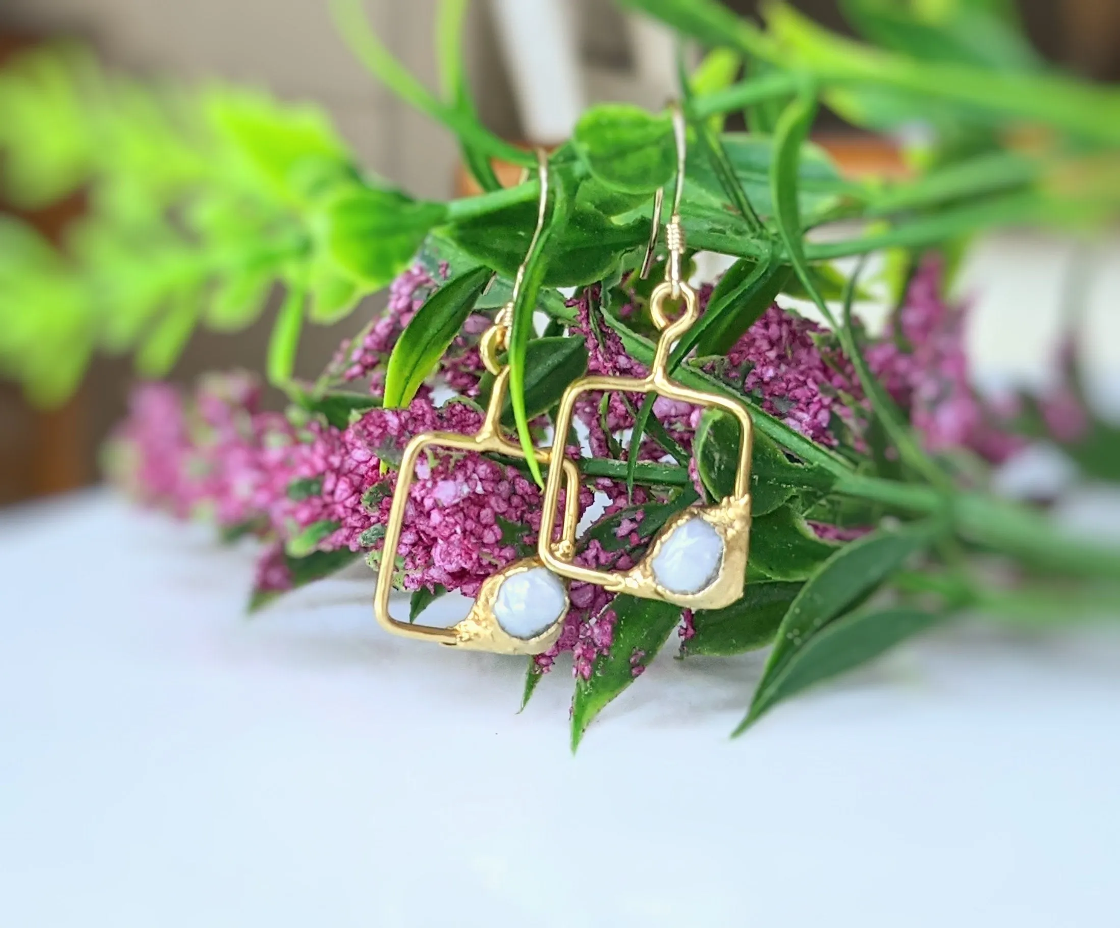 Keshi pearl square dangle earrings