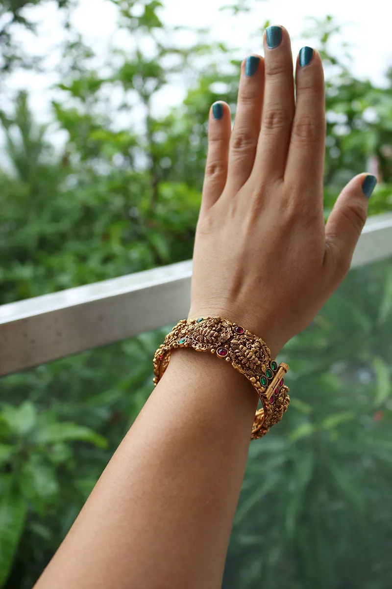 Lakshmi Ruby Green Kadas