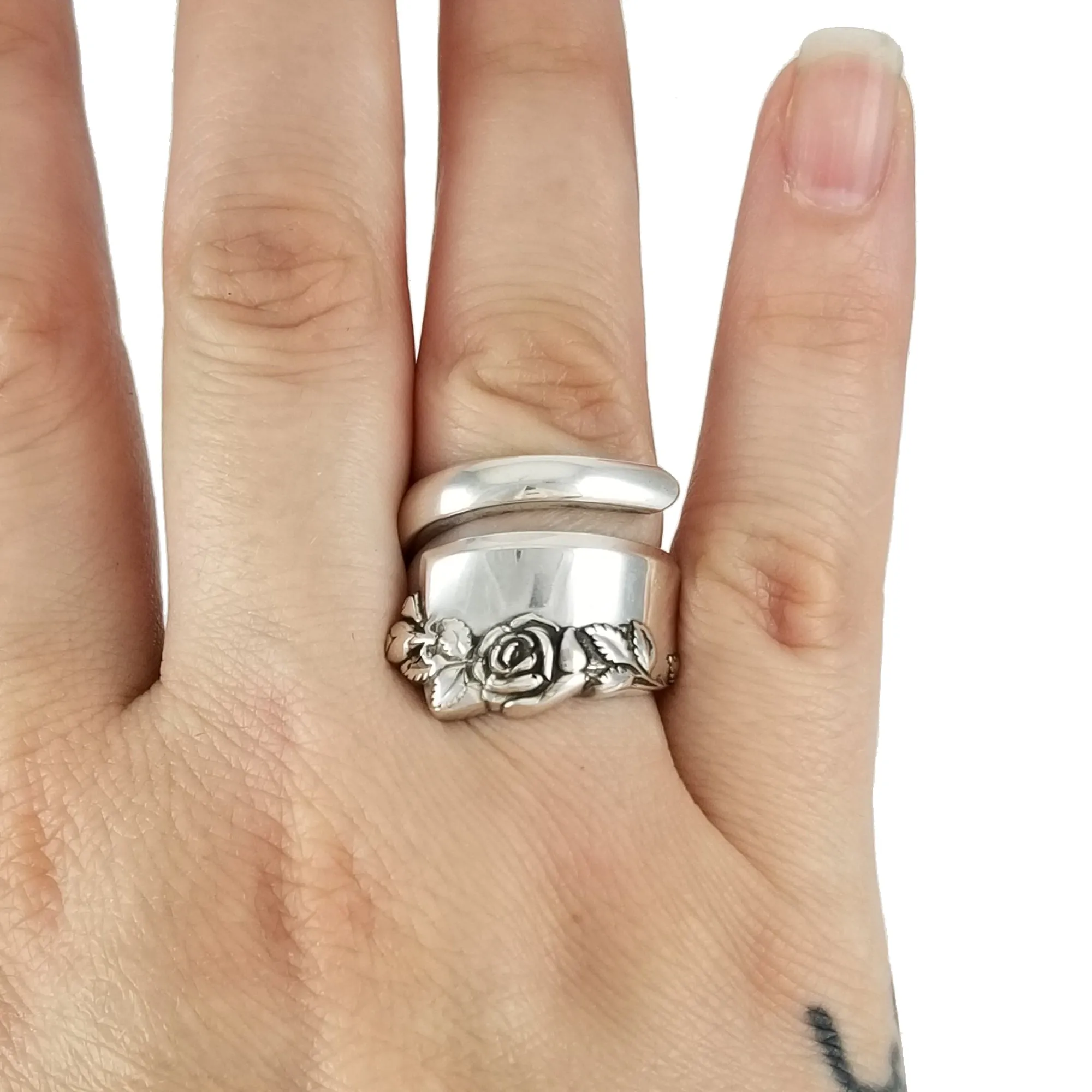 Lunt Garnet Rose Sterling Silver Wrap Around Spoon Ring