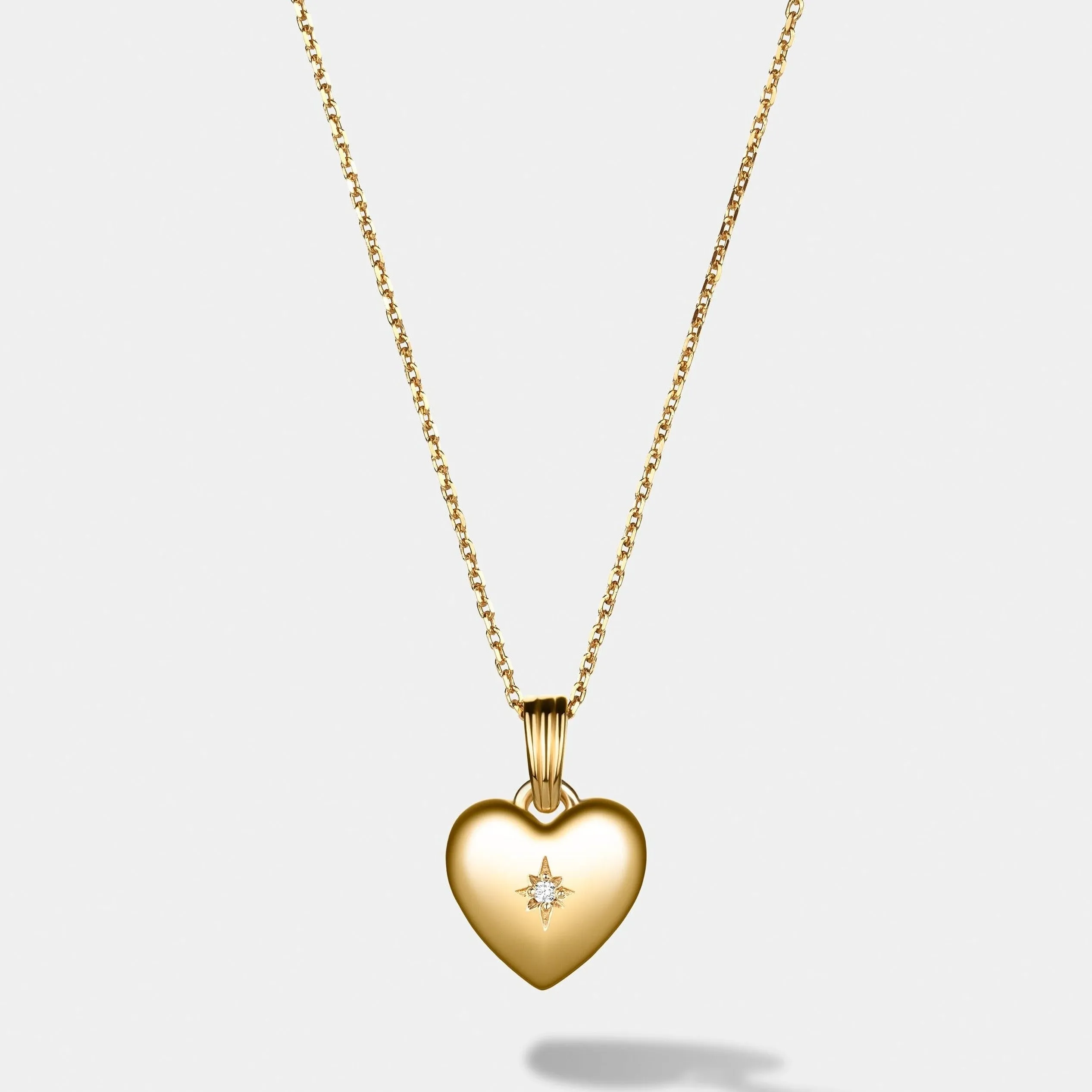 Madeline's Locket - Un Coeur