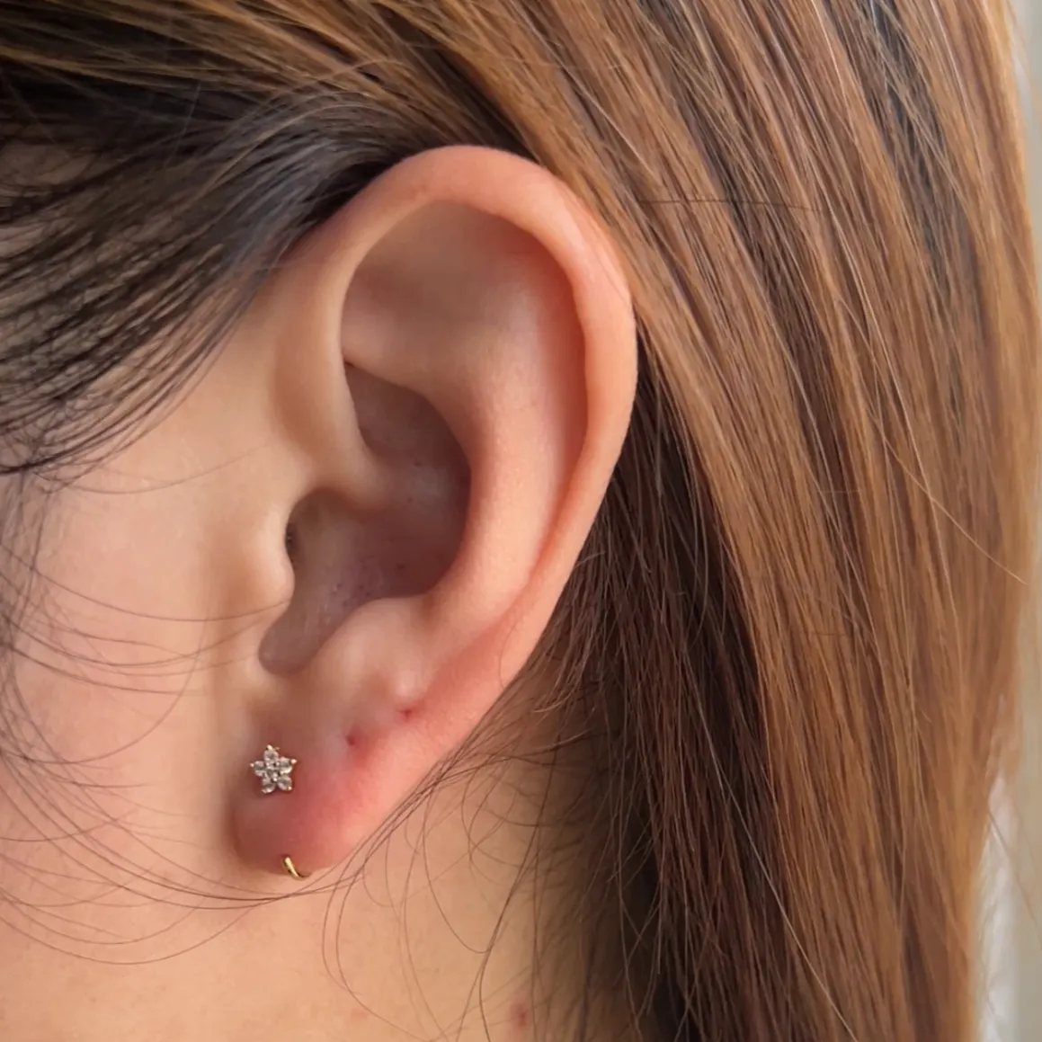 Miku Star Gold Huggie Earrings