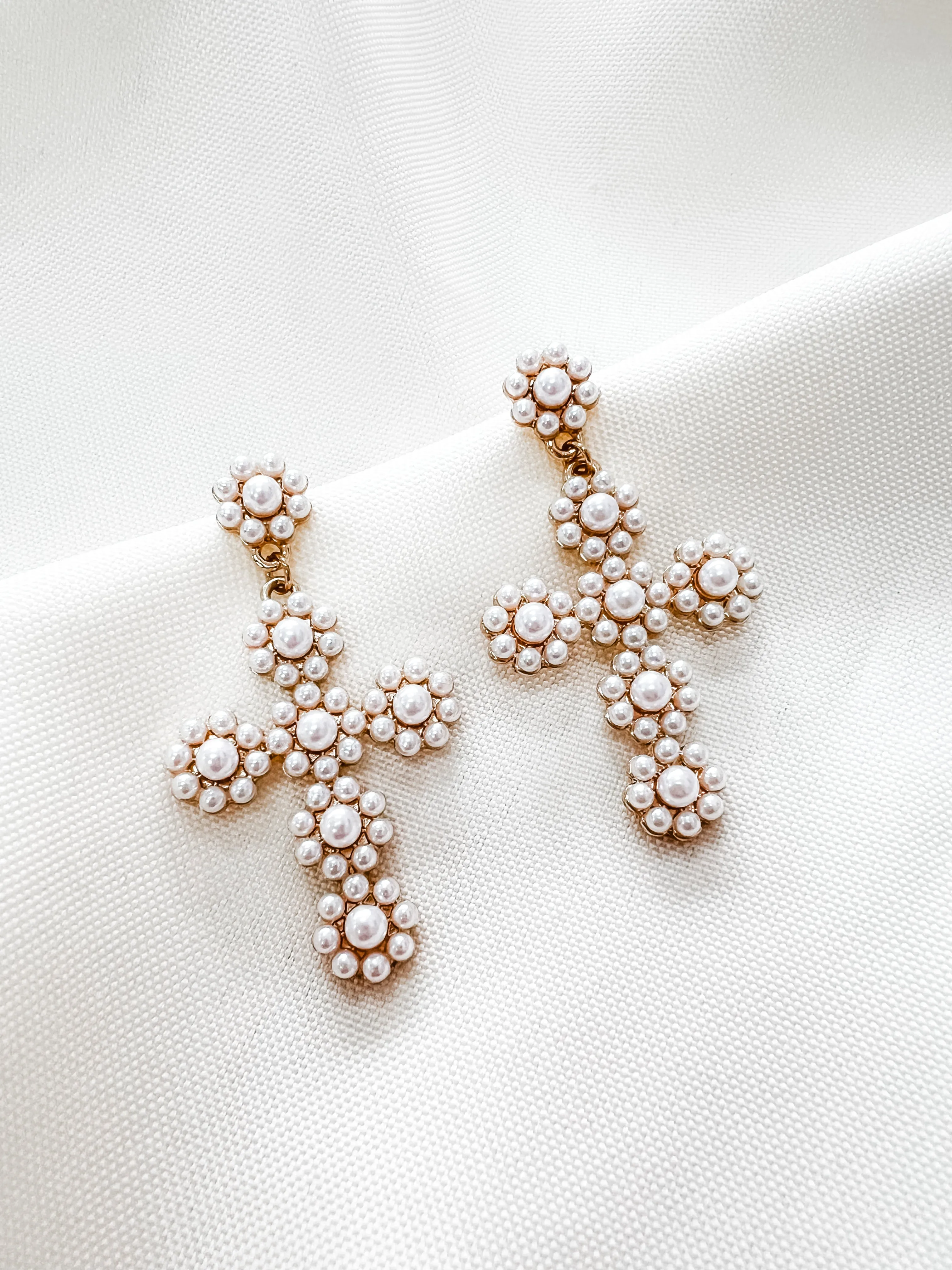 Pearl Flower Cross Earring