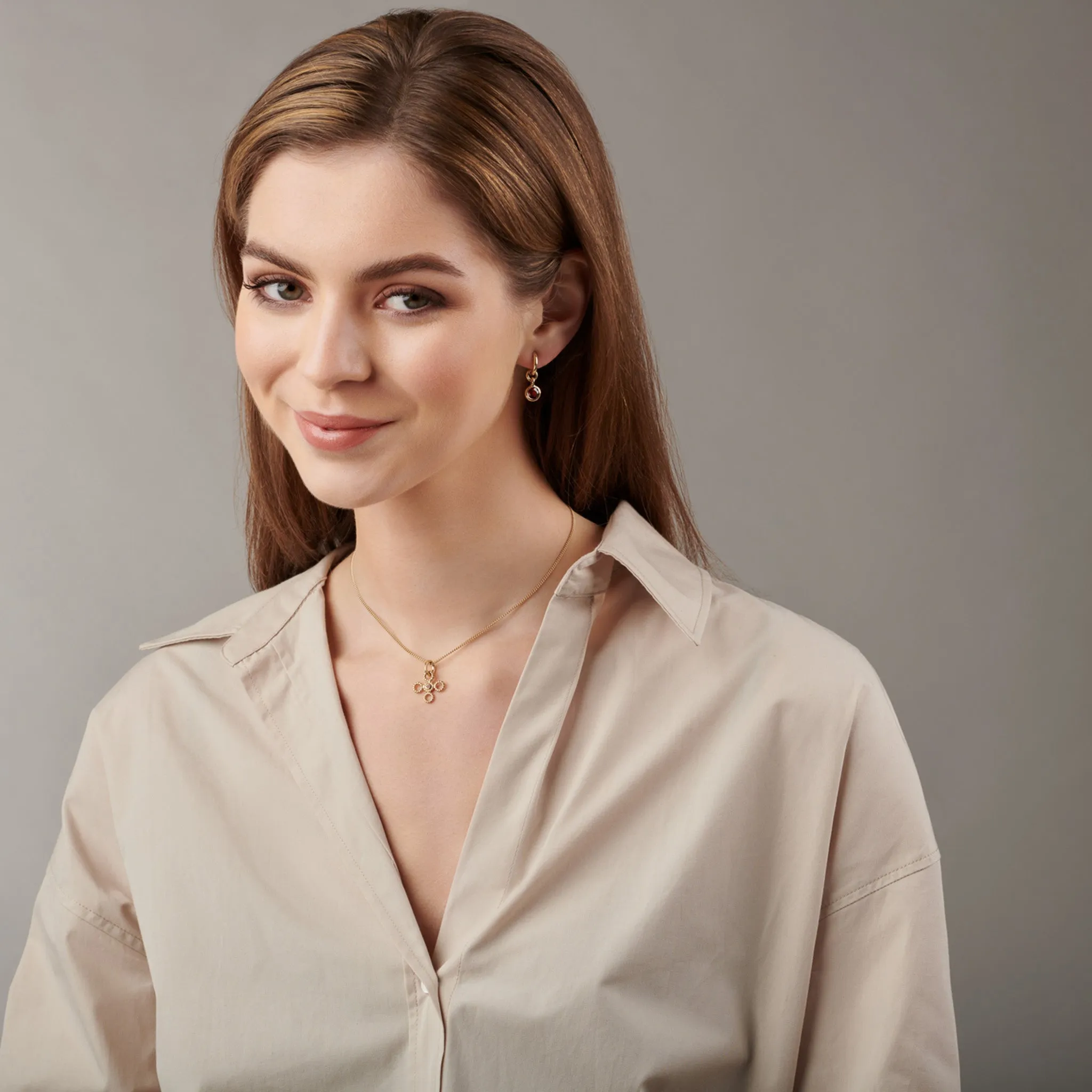 Talya Earring Drops Yellow Gold - Garnet