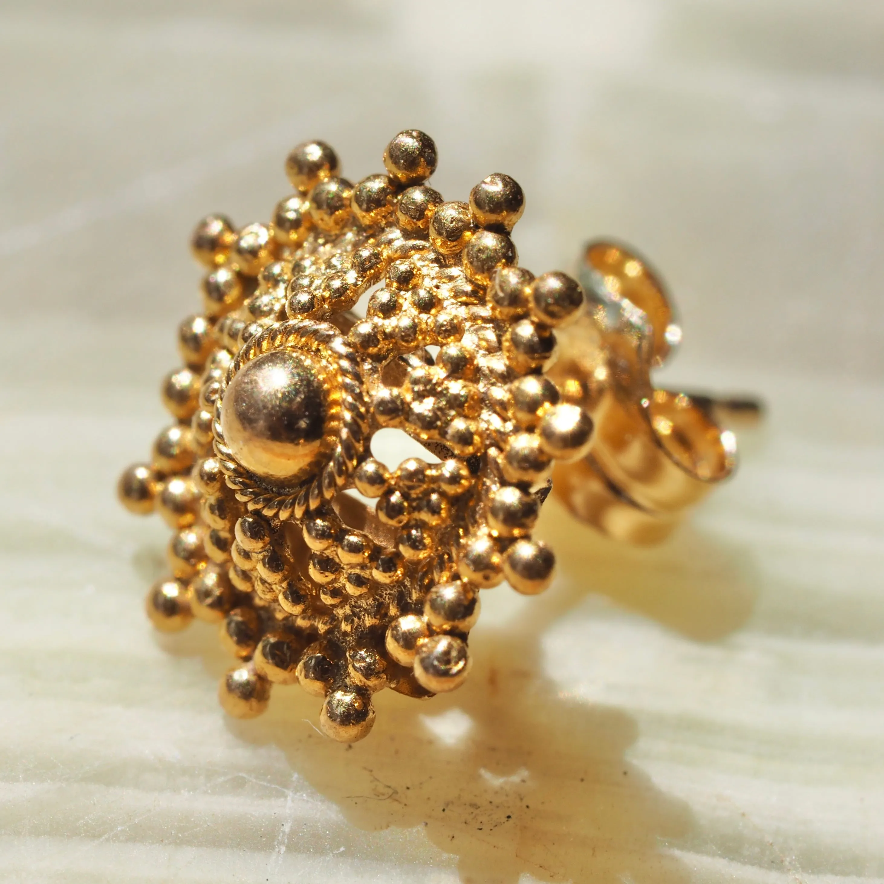 Vintage 22k Gold Indian Domed Stud Earrings