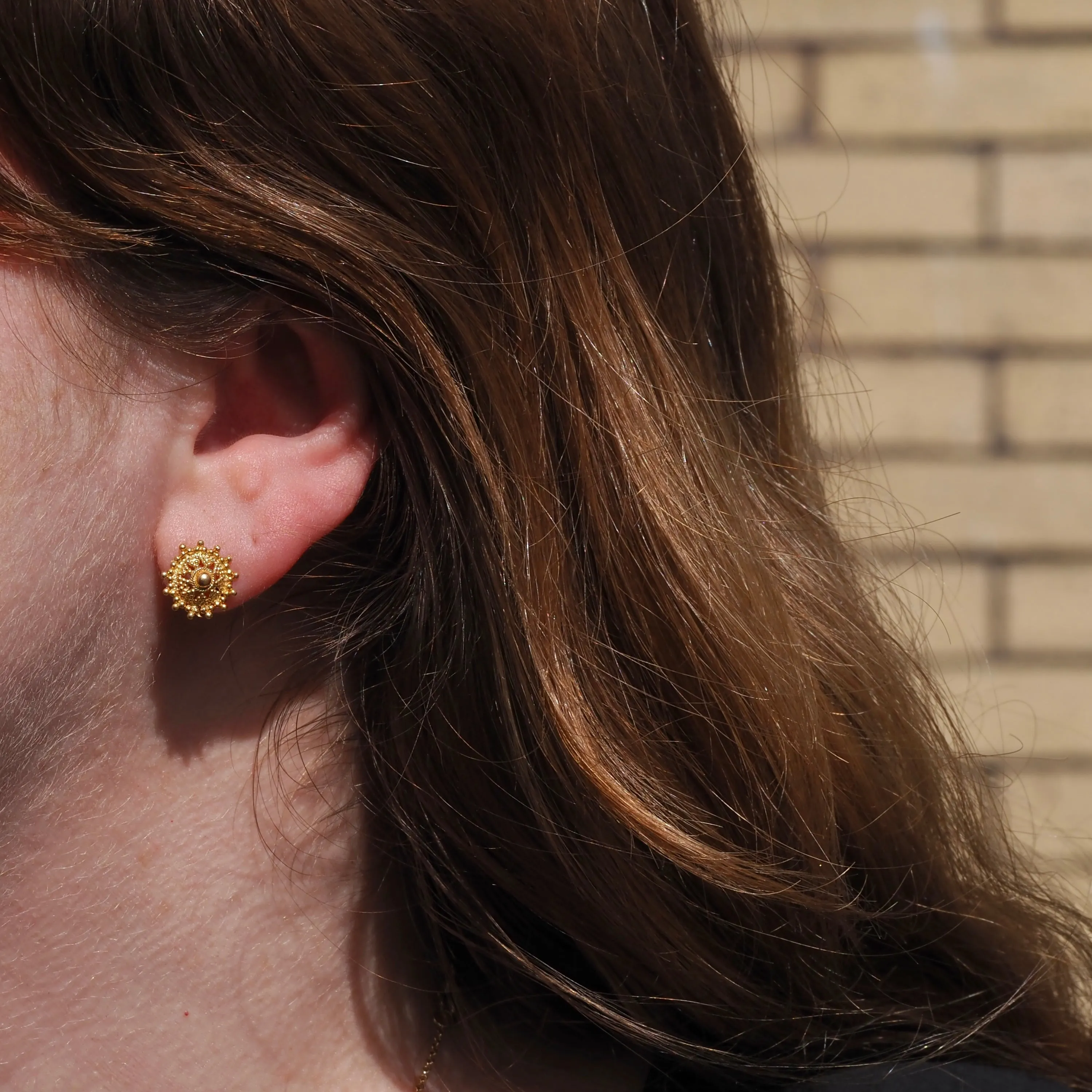 Vintage 22k Gold Indian Domed Stud Earrings