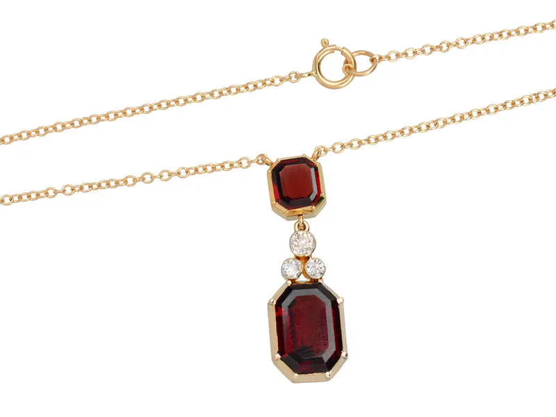 Warm Wishes - Garnet Diamond Necklace